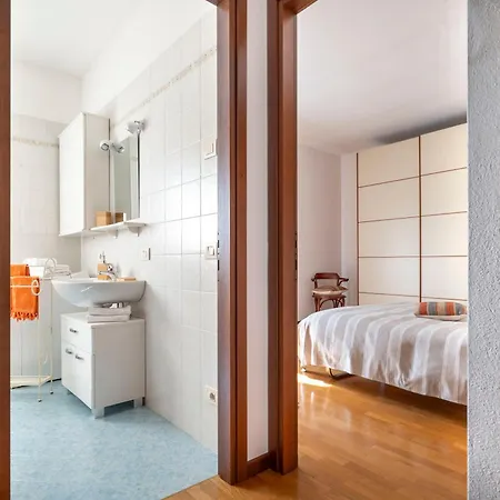 Apartment L'angolo Di Anna